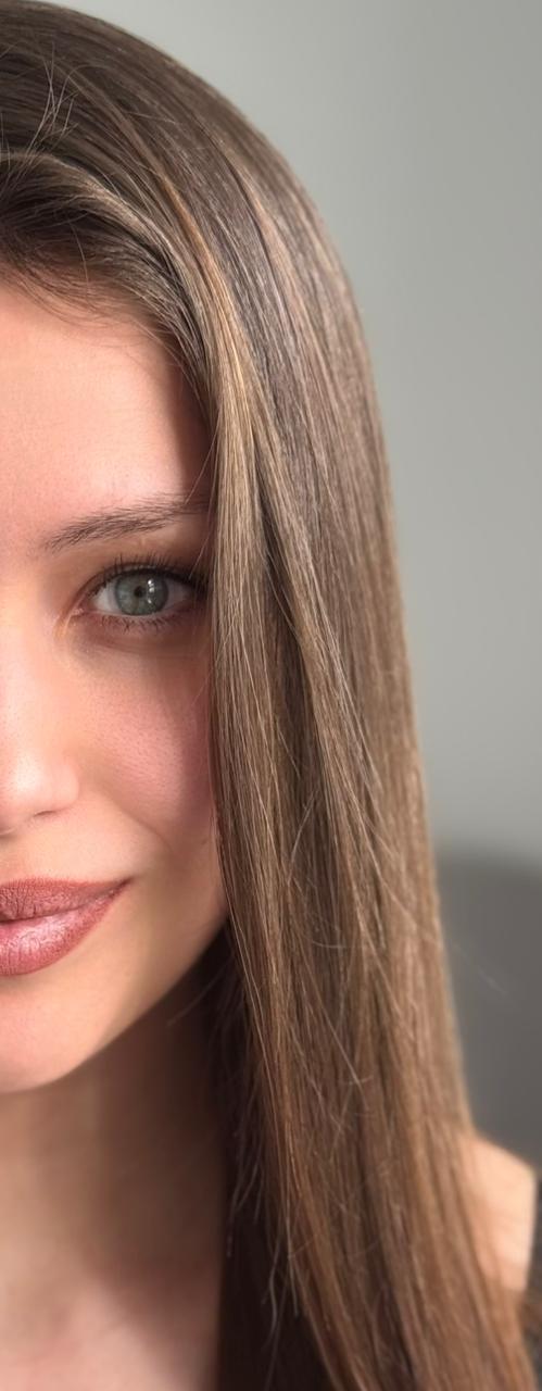 Glossy brunette hair - Karolina or Anastasia